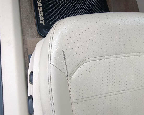 Серый Фольксваген Пассат, объемом двигателя 2.48 л и пробегом 197 тыс. км за 9999 $, фото 9 на Automoto.ua