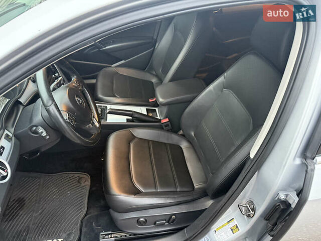 Фольксваген Пассат 2012 в Прилуках на Automoto.ua Серый Фольксваген Пассат, объемом двигателя 2.5 л и пробегом 260 тыс. км за 9300 $, фото 10 на Automoto.ua