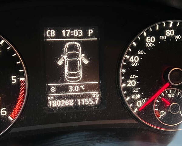 Сірий Фольксваген Пассат, об'ємом двигуна 2 л та пробігом 180 тис. км за 12200 $, фото 7 на Automoto.ua