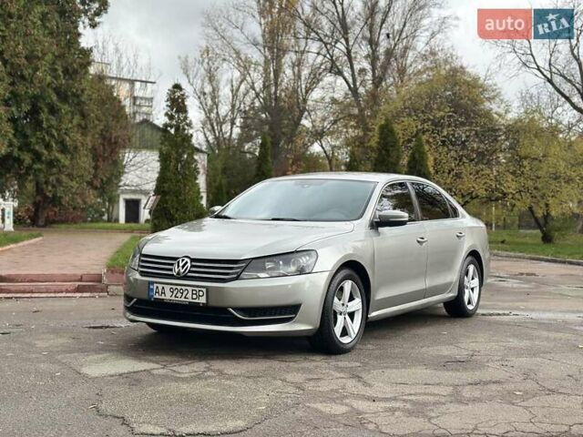 Фольксваген Пассат 2012 у Києві на Automoto.ua Сірий Фольксваген Пассат, об'ємом двигуна 2.5 л та пробігом 205 тис. км за 8299 $, фото 15 на Automoto.ua