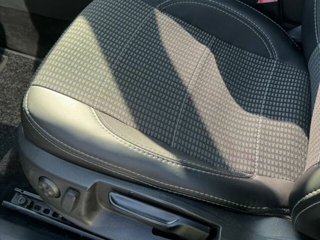 Серый Фольксваген Пассат, объемом двигателя 1.8 л и пробегом 134 тыс. км за 10500 $, фото 6 на Automoto.ua