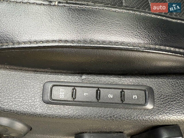 Серый Фольксваген Пассат, объемом двигателя 1.97 л и пробегом 285 тыс. км за 10900 $, фото 5 на Automoto.ua