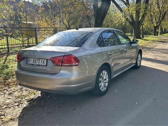 Сірий Фольксваген Пассат, об'ємом двигуна 2.5 л та пробігом 280 тис. км за 9300 $, фото 2 на Automoto.ua