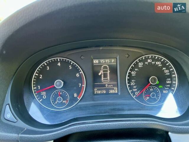 Серый Фольксваген Пассат, объемом двигателя 2.48 л и пробегом 220 тыс. км за 9800 $, фото 12 на Automoto.ua