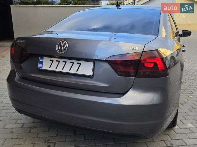 Серый Фольксваген Пассат, объемом двигателя 2.5 л и пробегом 241 тыс. км за 7450 $, фото 8 на Automoto.ua