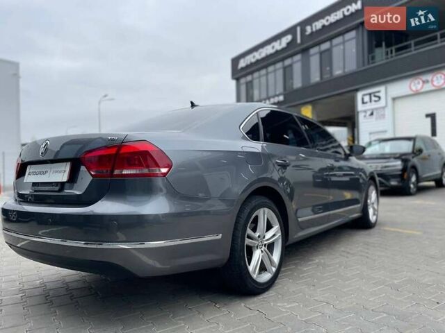 Сірий Фольксваген Пассат, об'ємом двигуна 2 л та пробігом 163 тис. км за 13500 $, фото 5 на Automoto.ua