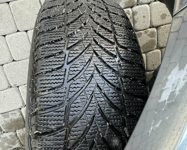 Серый Фольксваген Пассат, объемом двигателя 1.8 л и пробегом 98 тыс. км за 10800 $, фото 25 на Automoto.ua