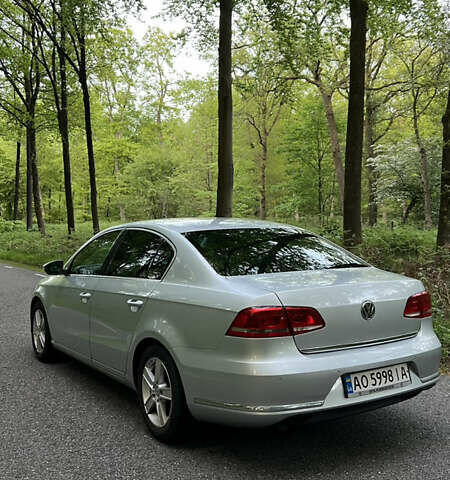 Серый Фольксваген Пассат, объемом двигателя 1.39 л и пробегом 280 тыс. км за 10000 $, фото 9 на Automoto.ua