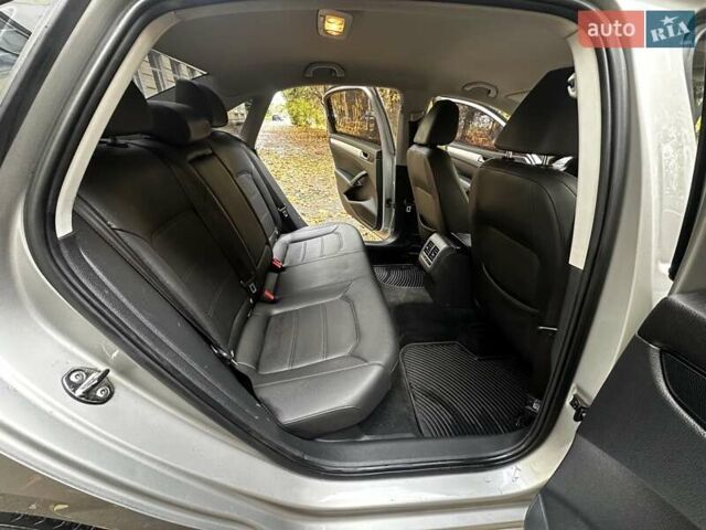 Фольксваген Пассат 2012 у Києві на Automoto.ua Сірий Фольксваген Пассат, об'ємом двигуна 2.5 л та пробігом 205 тис. км за 8299 $, фото 33 на Automoto.ua