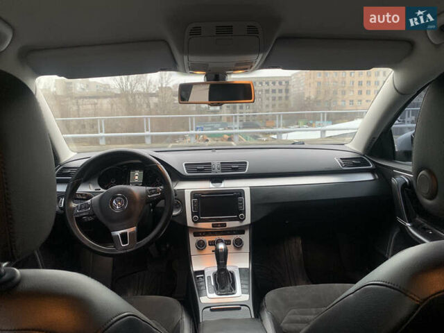 Серый Фольксваген Пассат, объемом двигателя 1.8 л и пробегом 351 тыс. км за 8500 $, фото 14 на Automoto.ua