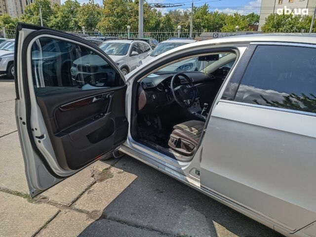 Сірий Фольксваген Пассат, об'ємом двигуна 2 л та пробігом 376 тис. км за 7990 $, фото 10 на Automoto.ua