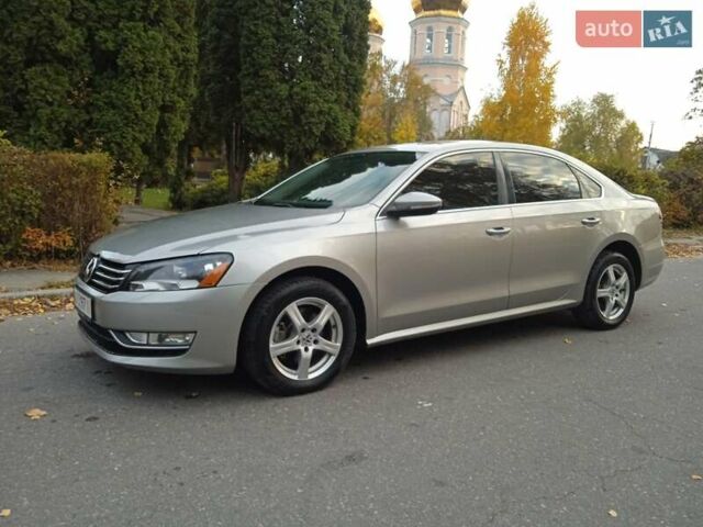 Сірий Фольксваген Пассат, об'ємом двигуна 2.5 л та пробігом 216 тис. км за 9800 $, фото 1 на Automoto.ua