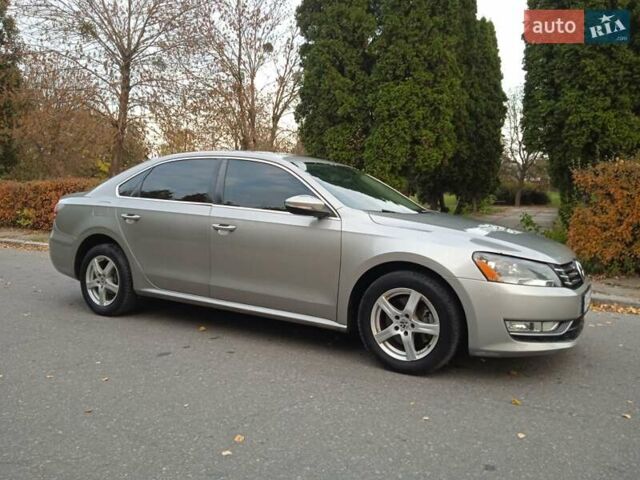 Сірий Фольксваген Пассат, об'ємом двигуна 2.5 л та пробігом 216 тис. км за 9800 $, фото 9 на Automoto.ua