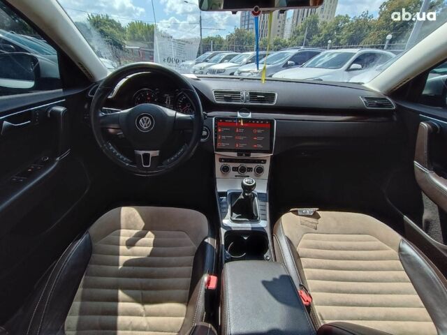 Сірий Фольксваген Пассат, об'ємом двигуна 2 л та пробігом 376 тис. км за 7990 $, фото 25 на Automoto.ua