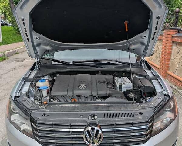 Серый Фольксваген Пассат, объемом двигателя 2.5 л и пробегом 238 тыс. км за 9800 $, фото 24 на Automoto.ua