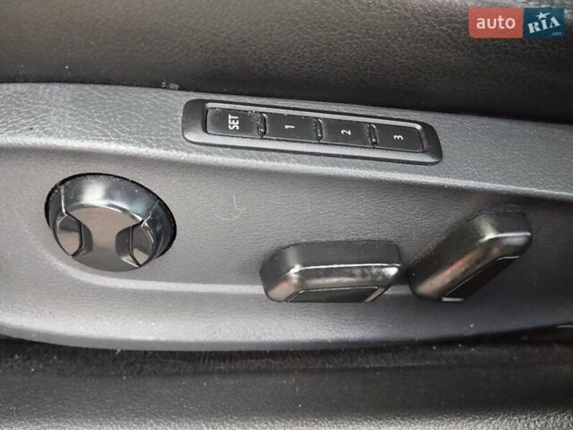 Серый Фольксваген Пассат, объемом двигателя 1.97 л и пробегом 219 тыс. км за 9690 $, фото 36 на Automoto.ua