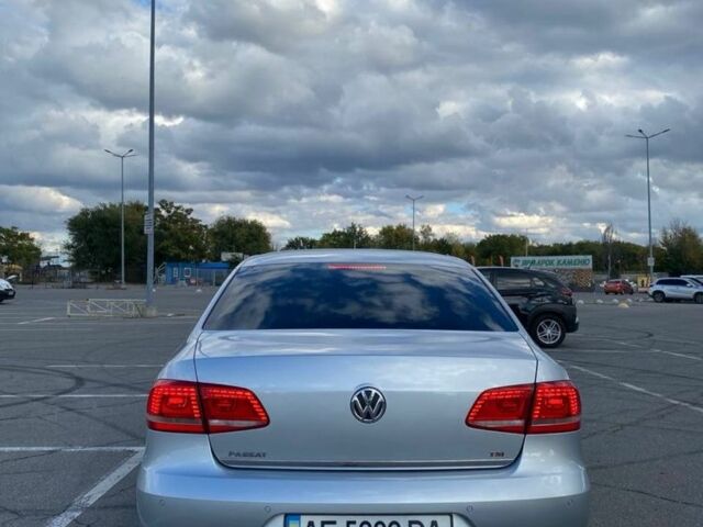 Серый Фольксваген Пассат, объемом двигателя 1.8 л и пробегом 151 тыс. км за 11000 $, фото 1 на Automoto.ua