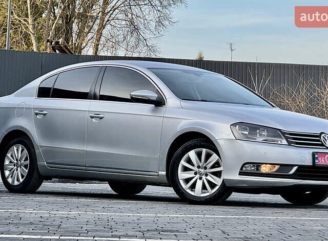 Сірий Фольксваген Пассат, об'ємом двигуна 1.97 л та пробігом 220 тис. км за 11499 $, фото 6 на Automoto.ua