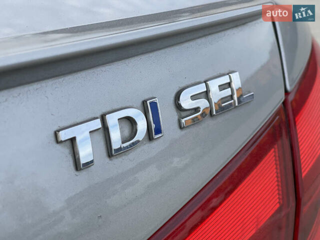 Фольксваген Пассат 2012 в Нововолынск на Automoto.ua Серый Фольксваген Пассат, объемом двигателя 1.97 л и пробегом 197 тыс. км за 12800 $, фото 21 на Automoto.ua