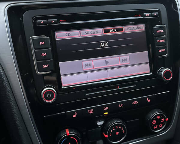 Серый Фольксваген Пассат, объемом двигателя 2.5 л и пробегом 174 тыс. км за 9999 $, фото 10 на Automoto.ua