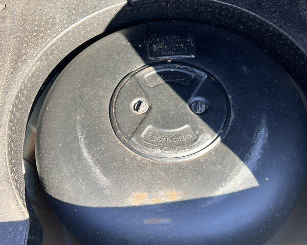 Серый Фольксваген Пассат, объемом двигателя 2.5 л и пробегом 174 тыс. км за 10900 $, фото 1 на Automoto.ua