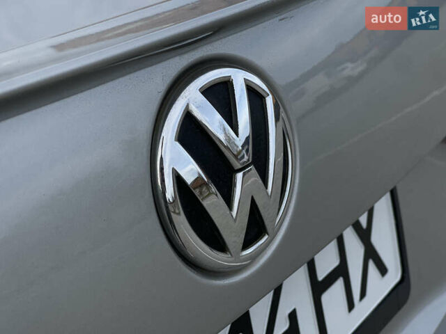 Фольксваген Пассат 2012 в Нововолынск на Automoto.ua Серый Фольксваген Пассат, объемом двигателя 1.97 л и пробегом 197 тыс. км за 12800 $, фото 23 на Automoto.ua