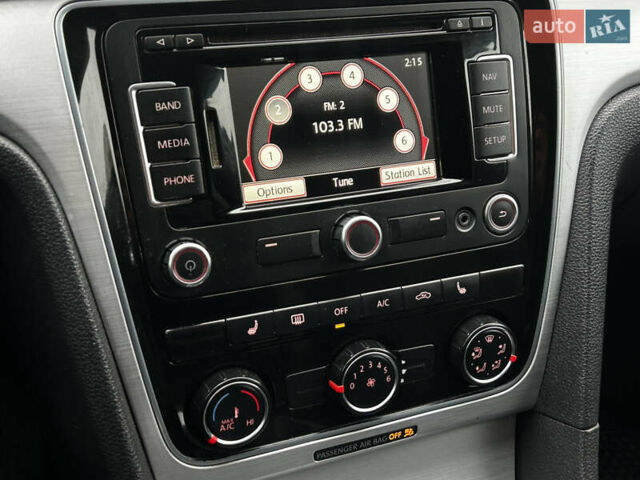 Серый Фольксваген Пассат, объемом двигателя 2.48 л и пробегом 254 тыс. км за 9800 $, фото 10 на Automoto.ua