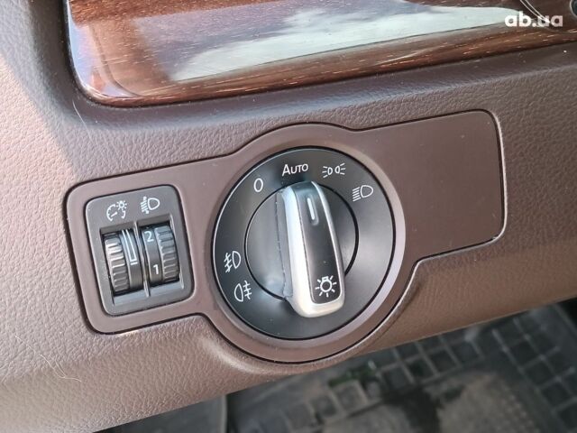 Сірий Фольксваген Пассат, об'ємом двигуна 2 л та пробігом 376 тис. км за 7990 $, фото 15 на Automoto.ua