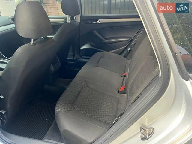 Фольксваген Пассат 2012 у Києві на Automoto.ua Сірий Фольксваген Пассат, об'ємом двигуна 2.5 л та пробігом 331 тис. км за 8290 $, фото 16 на Automoto.ua