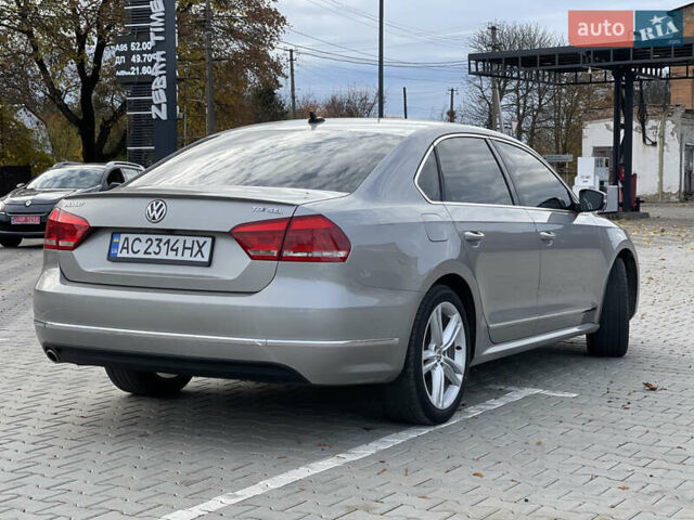 Фольксваген Пассат 2012 в Нововолынск на Automoto.ua Серый Фольксваген Пассат, объемом двигателя 1.97 л и пробегом 197 тыс. км за 12800 $, фото 8 на Automoto.ua