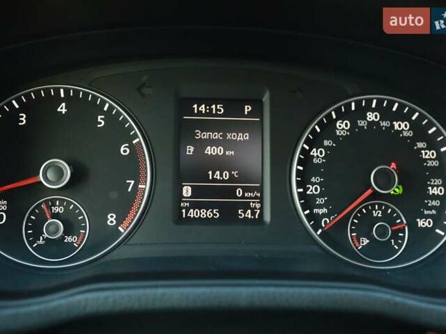 Серый Фольксваген Пассат, объемом двигателя 2.5 л и пробегом 140 тыс. км за 9900 $, фото 46 на Automoto.ua