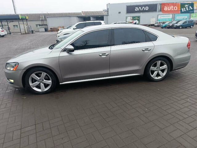 Серый Фольксваген Пассат, объемом двигателя 2.48 л и пробегом 197 тыс. км за 9999 $, фото 6 на Automoto.ua