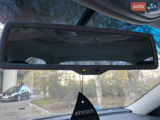 Сірий Фольксваген Пассат, об'ємом двигуна 2.48 л та пробігом 226 тис. км за 11000 $, фото 23 на Automoto.ua