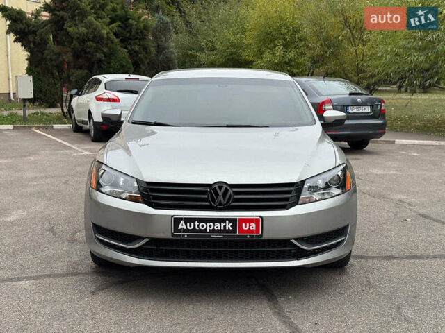 Сірий Фольксваген Пассат, об'ємом двигуна 2.5 л та пробігом 253 тис. км за 10490 $, фото 7 на Automoto.ua