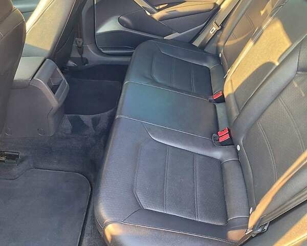 Серый Фольксваген Пассат, объемом двигателя 2.48 л и пробегом 171 тыс. км за 11950 $, фото 15 на Automoto.ua