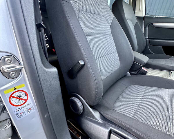 Сірий Фольксваген Пассат, об'ємом двигуна 1.97 л та пробігом 220 тис. км за 11499 $, фото 65 на Automoto.ua