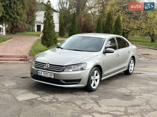 Фольксваген Пассат 2012 у Києві на Automoto.ua Сірий Фольксваген Пассат, об'ємом двигуна 2.5 л та пробігом 205 тис. км за 8299 $, фото 2 на Automoto.ua