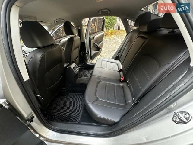 Фольксваген Пассат 2012 у Києві на Automoto.ua Сірий Фольксваген Пассат, об'ємом двигуна 2.5 л та пробігом 205 тис. км за 8299 $, фото 31 на Automoto.ua