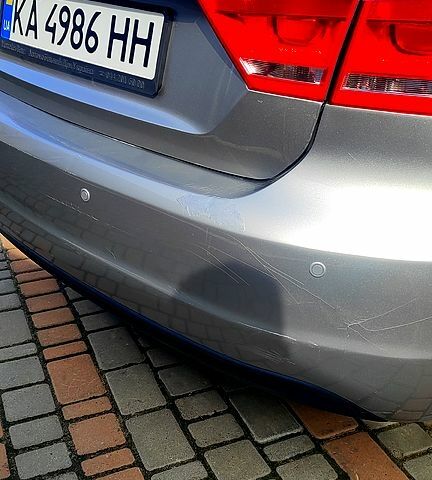 Серый Фольксваген Пассат, объемом двигателя 2.5 л и пробегом 295 тыс. км за 8999 $, фото 5 на Automoto.ua