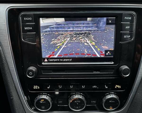 Фольксваген Пассат 2012 у Києві на Automoto.ua Сірий Фольксваген Пассат, об'ємом двигуна 2.5 л та пробігом 205 тис. км за 8299 $, фото 28 на Automoto.ua