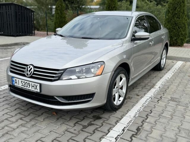 Серый Фольксваген Пассат, объемом двигателя 2.5 л и пробегом 269 тыс. км за 10000 $, фото 1 на Automoto.ua