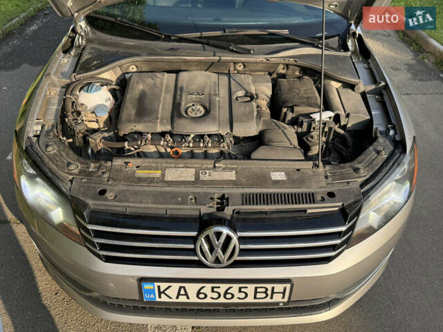 Сірий Фольксваген Пассат, об'ємом двигуна 2.5 л та пробігом 269 тис. км за 10500 $, фото 18 на Automoto.ua