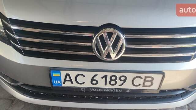 Серый Фольксваген Пассат, объемом двигателя 2.5 л и пробегом 251 тыс. км за 10999 $, фото 14 на Automoto.ua