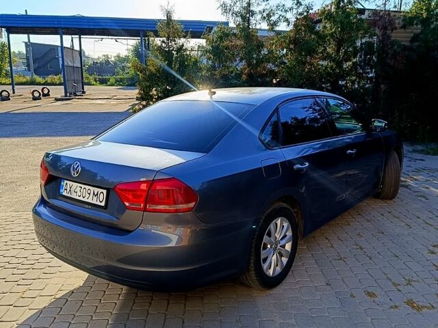 Серый Фольксваген Пассат, объемом двигателя 2.5 л и пробегом 170 тыс. км за 7700 $, фото 3 на Automoto.ua