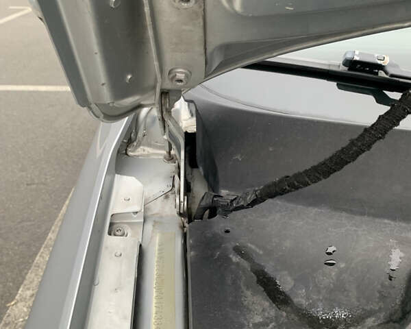 Серый Фольксваген Пассат, объемом двигателя 1.8 л и пробегом 351 тыс. км за 8500 $, фото 24 на Automoto.ua