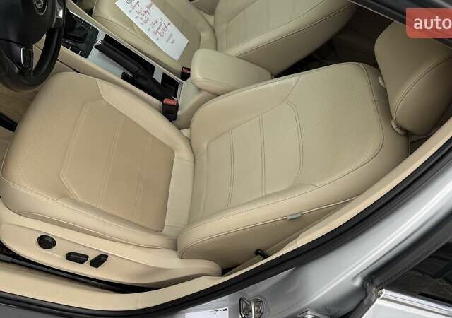 Серый Фольксваген Пассат, объемом двигателя 2.48 л и пробегом 217 тыс. км за 10499 $, фото 16 на Automoto.ua