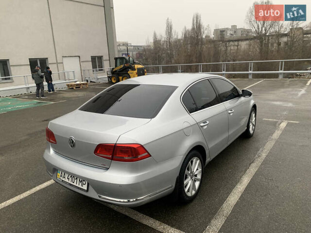 Серый Фольксваген Пассат, объемом двигателя 1.8 л и пробегом 351 тыс. км за 8500 $, фото 9 на Automoto.ua