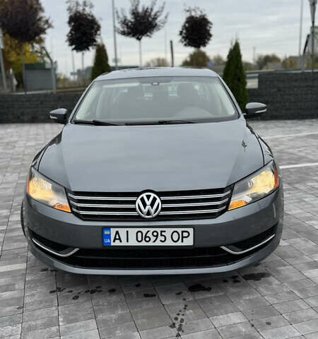 Серый Фольксваген Пассат, объемом двигателя 2.5 л и пробегом 290 тыс. км за 8900 $, фото 1 на Automoto.ua