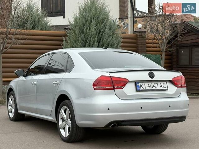 Серый Фольксваген Пассат, объемом двигателя 2.48 л и пробегом 185 тыс. км за 9800 $, фото 13 на Automoto.ua