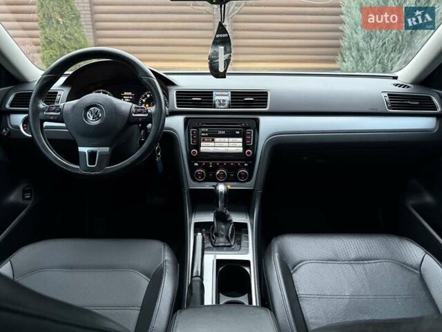 Серый Фольксваген Пассат, объемом двигателя 2.48 л и пробегом 185 тыс. км за 9800 $, фото 50 на Automoto.ua